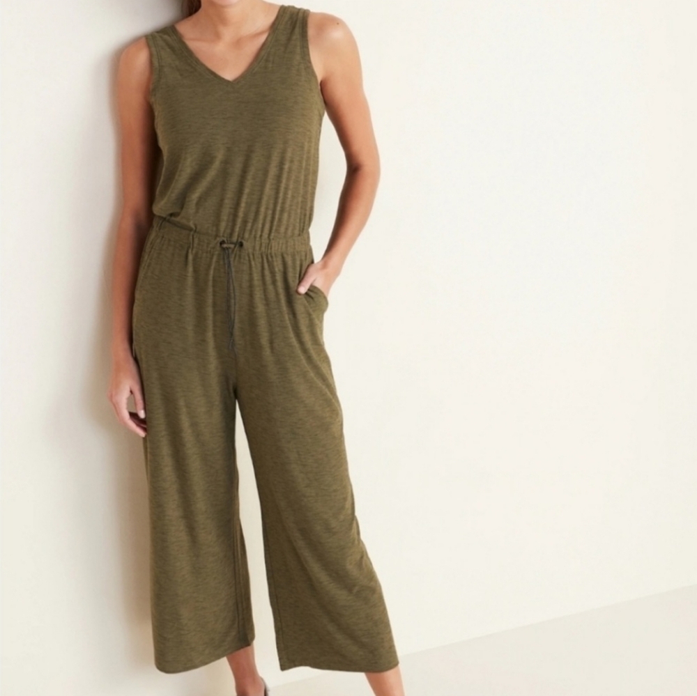 Old Navy Active Breathe ON Waist-Defined Jumpsuit
